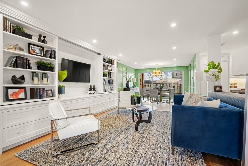 130 Mount Auburn Street, Cambridge, Massachusetts 02138