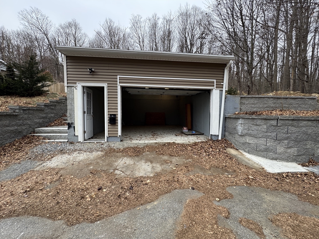 83 Chatanika, Worcester, Massachusetts 01602