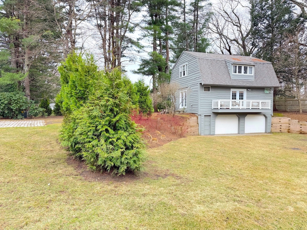 2 Wildflower Lane, Wayland, Massachusetts 01778