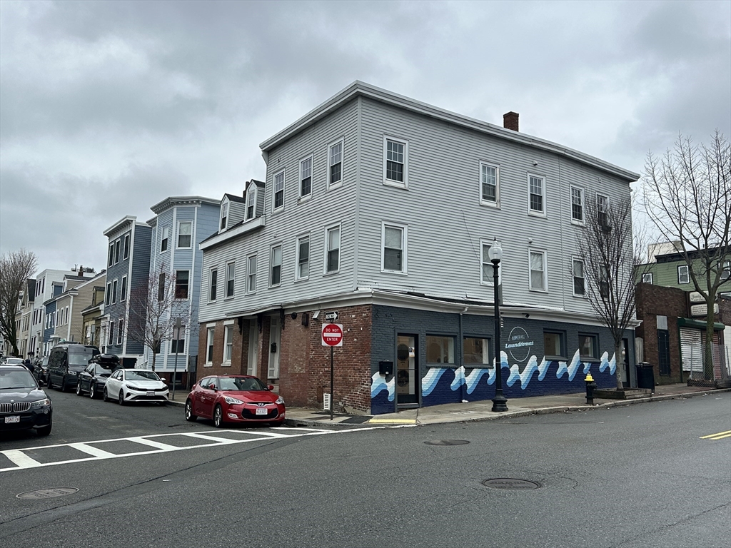 194-198 Bunker Hill St, Boston, Massachusetts 02129