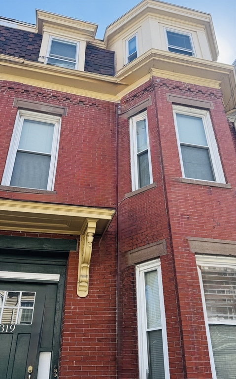 319 Spruce Street, Chelsea, Massachusetts 02150