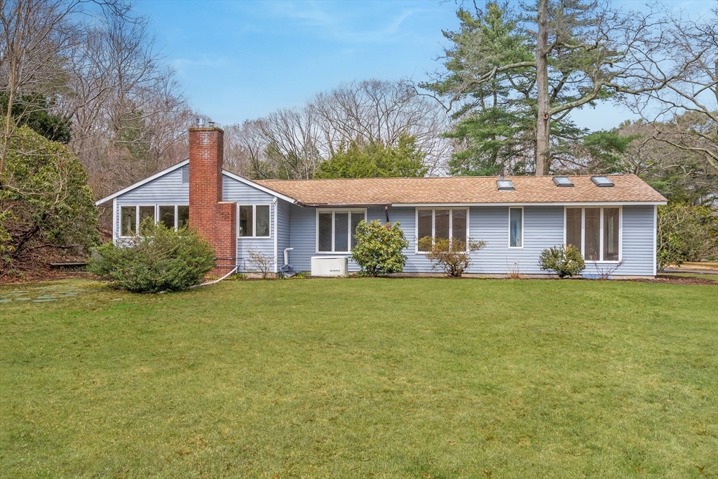 7 Walker Road, Manchester, Massachusetts 01944