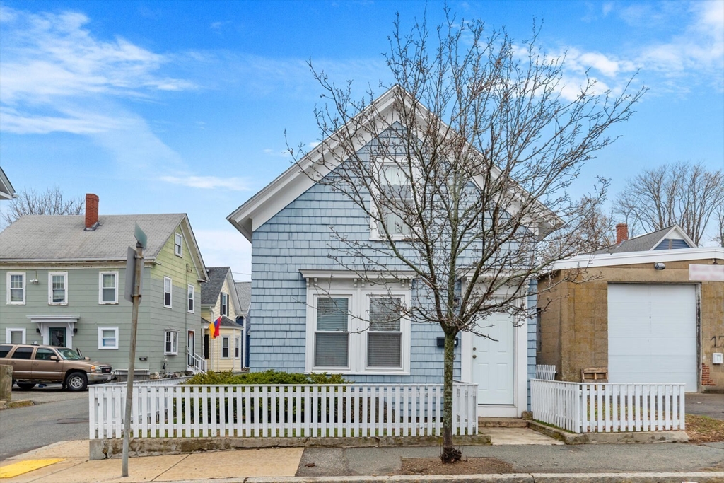 21 Roundy St., Beverly, Massachusetts 01915