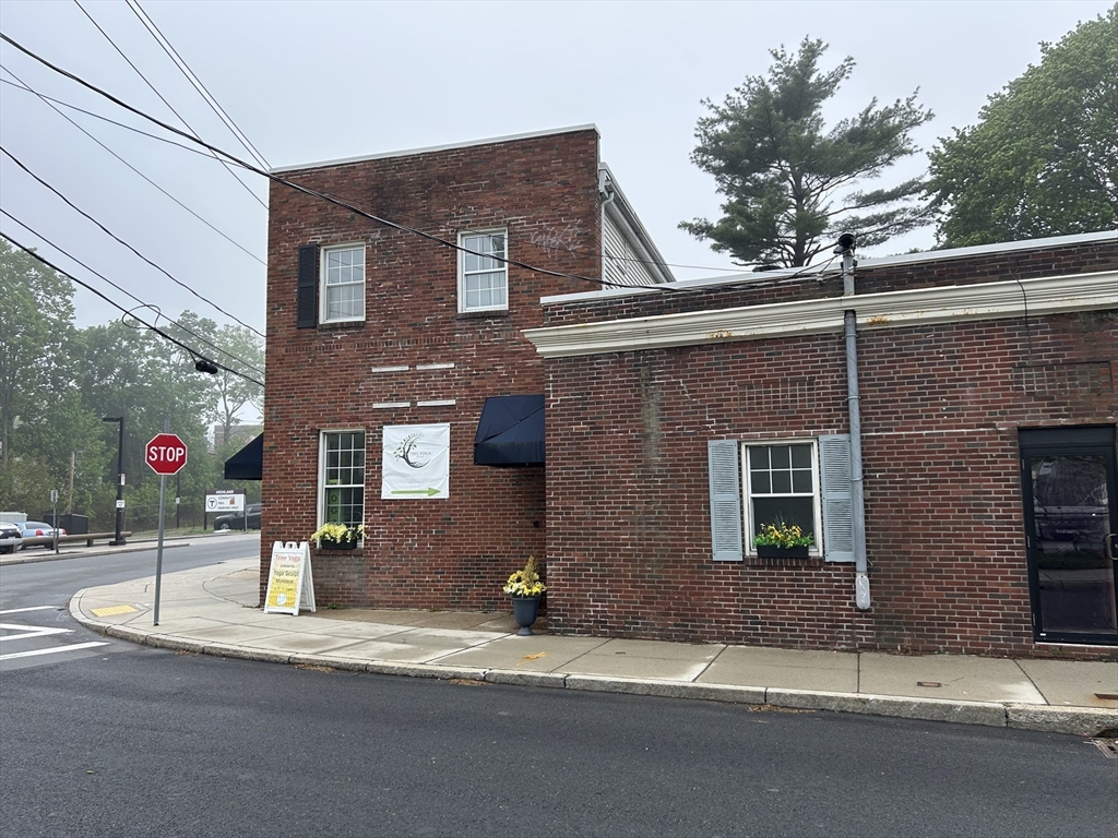 28 Corey St, Boston, Massachusetts 02132