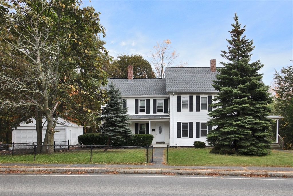 64 Cedar St, Wellesley, Massachusetts 02481