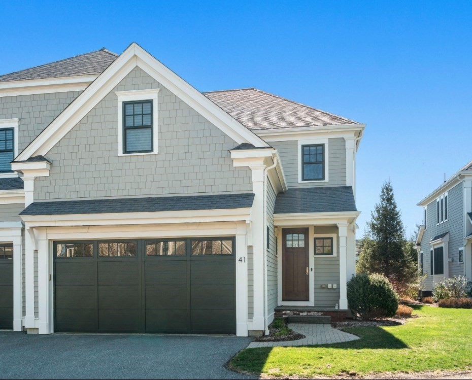 41 Lillian Way, Wayland, Massachusetts 01778