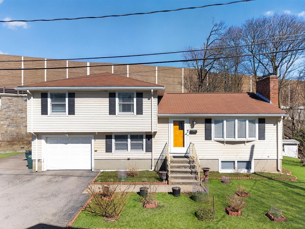 4 Park River Street, Needham, Massachusetts 02494