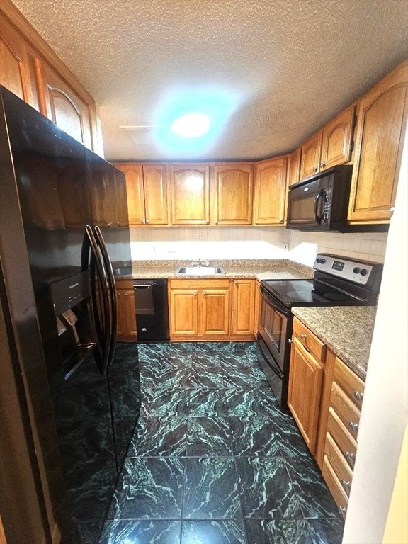 25 Longworth Ave, Brockton, Massachusetts 02301