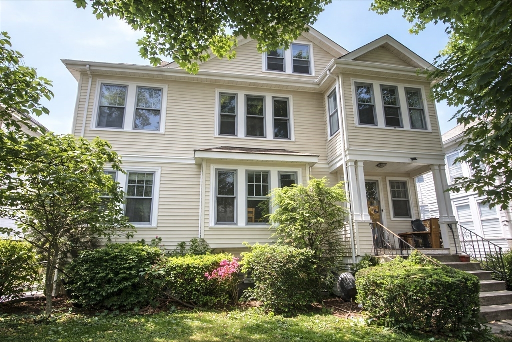23 Menotomy Rd, Arlington, Massachusetts 02476