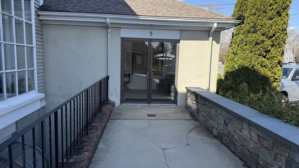 5 Parker Rd, Barnstable, Massachusetts 02655