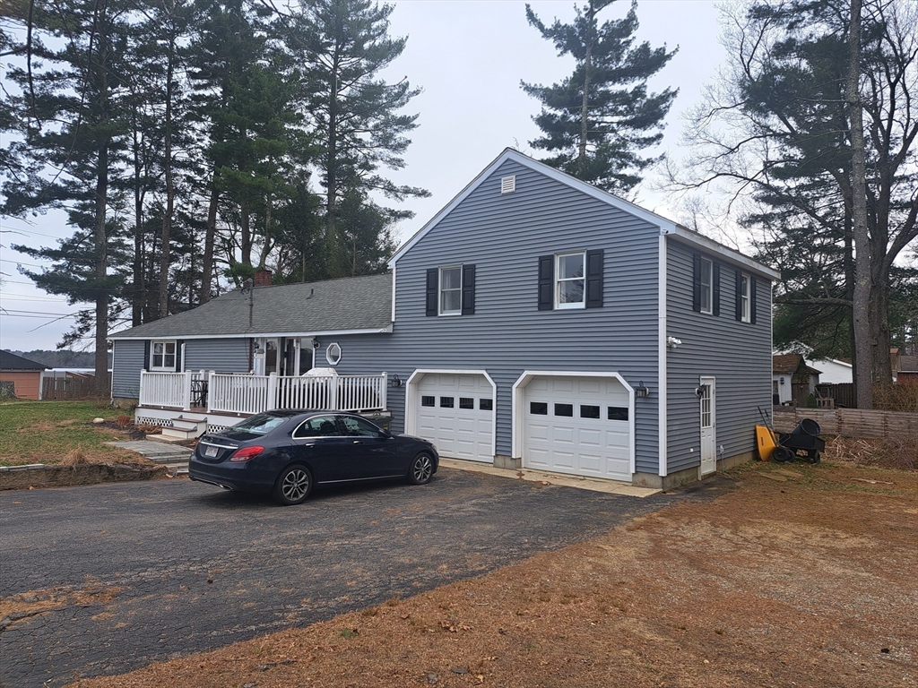 1 Pine Lane, Brookfield, Massachusetts 01506