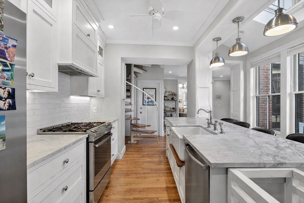 15 Mt. Vernon St., Boston, Massachusetts 02129