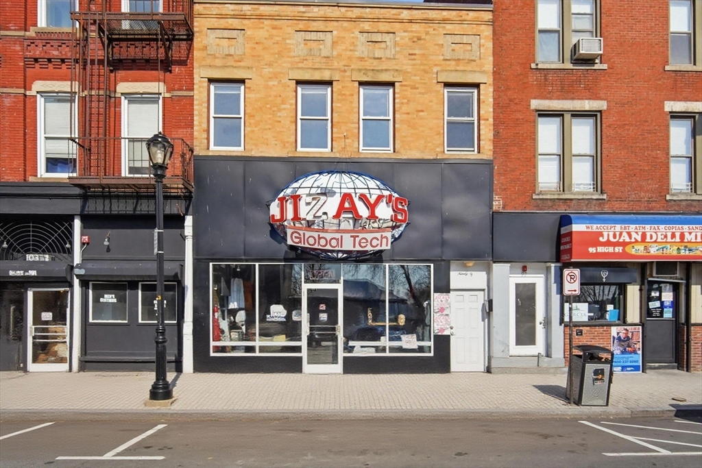 99-101 High St, Holyoke, Massachusetts 01040