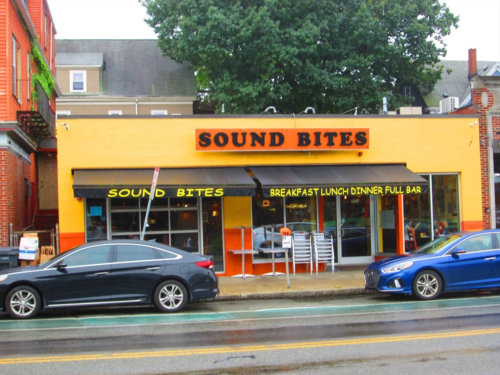 704 Broadway, Somerville, Massachusetts 02144