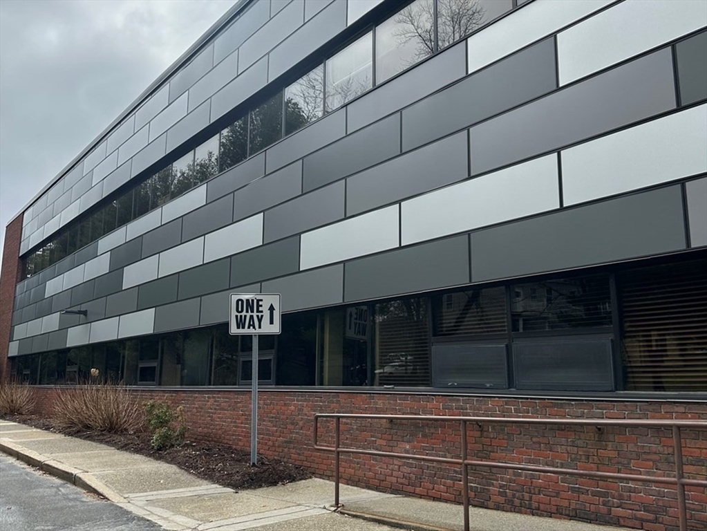 231 Sutton St, North Andover, Massachusetts 01845