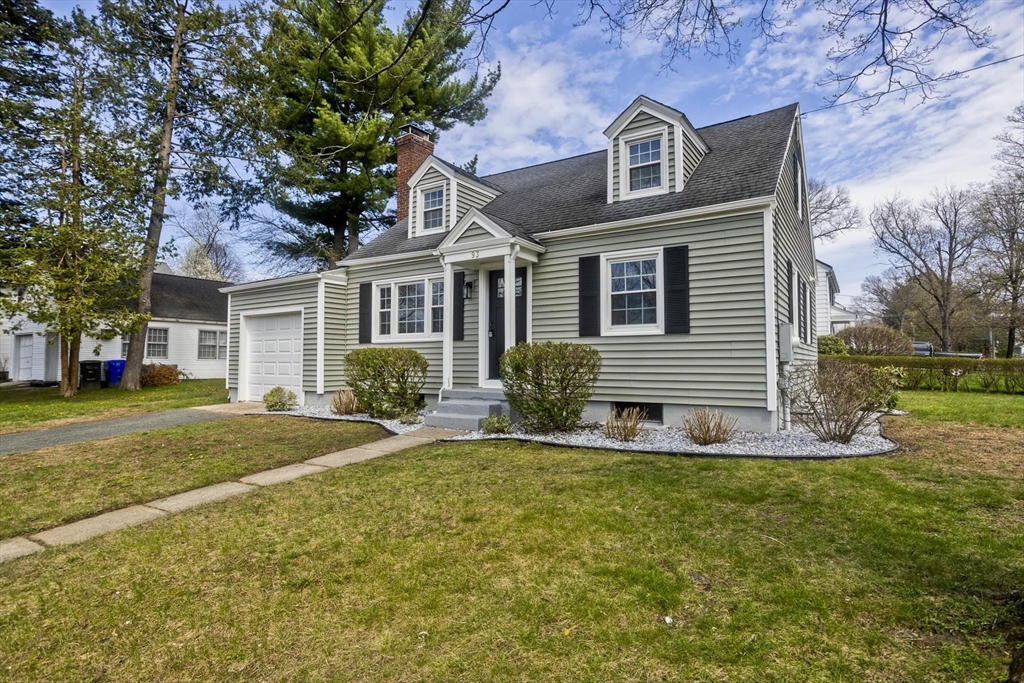 93 Cooper St, Springfield, Massachusetts 01108