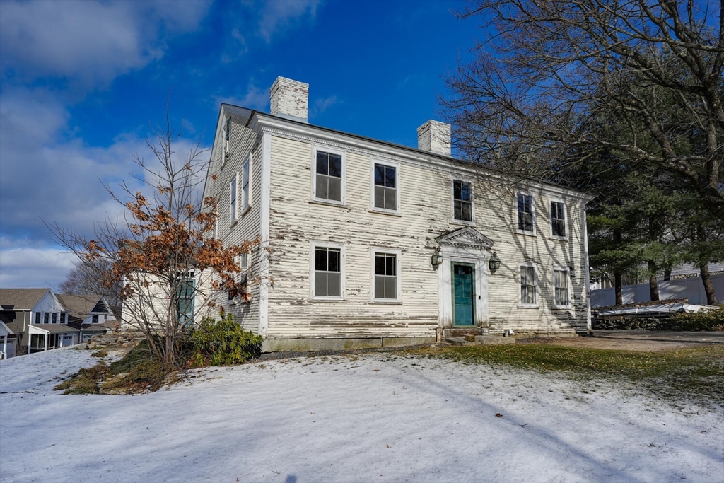 19 Ash St, Marlborough, Massachusetts 01752