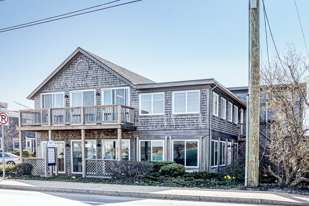 107 Beach Rd, Tisbury, Massachusetts 02568