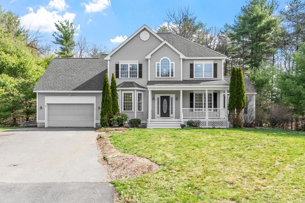 5 Lilac Ln, Ayer, Massachusetts 01432