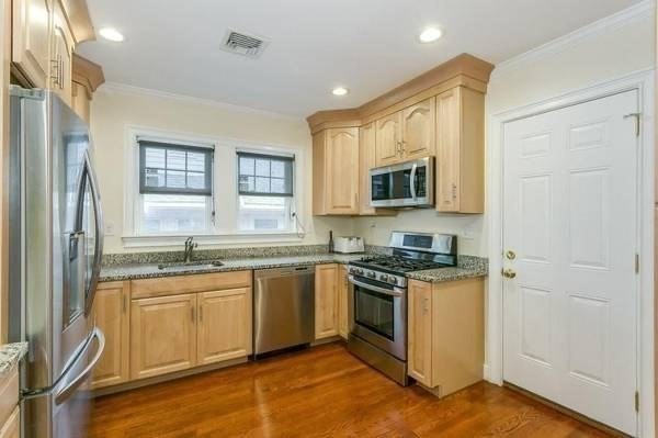 16 Eliot Crescent, Brookline, Massachusetts 02467