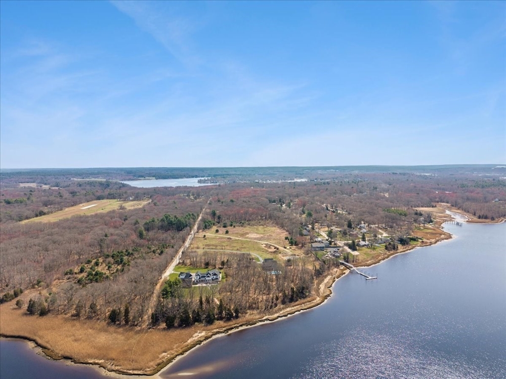 8 Ferry Lane, Berkley, Massachusetts 02779