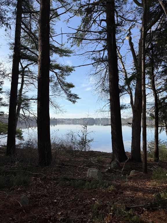 16 South Main Street, Carver, Massachusetts 02330