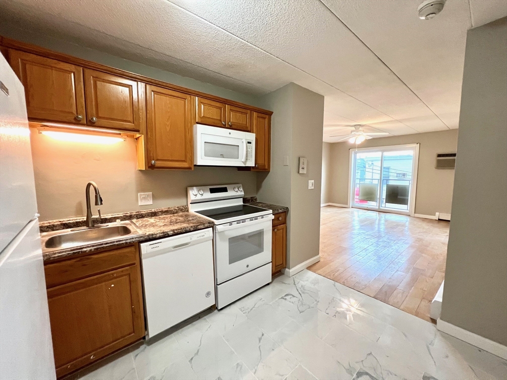 4 Hawes St, Revere, Massachusetts 02151