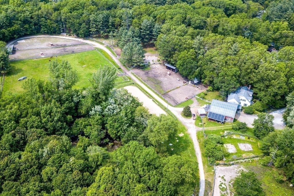 225 Lowell St, Carlisle, Massachusetts 01741