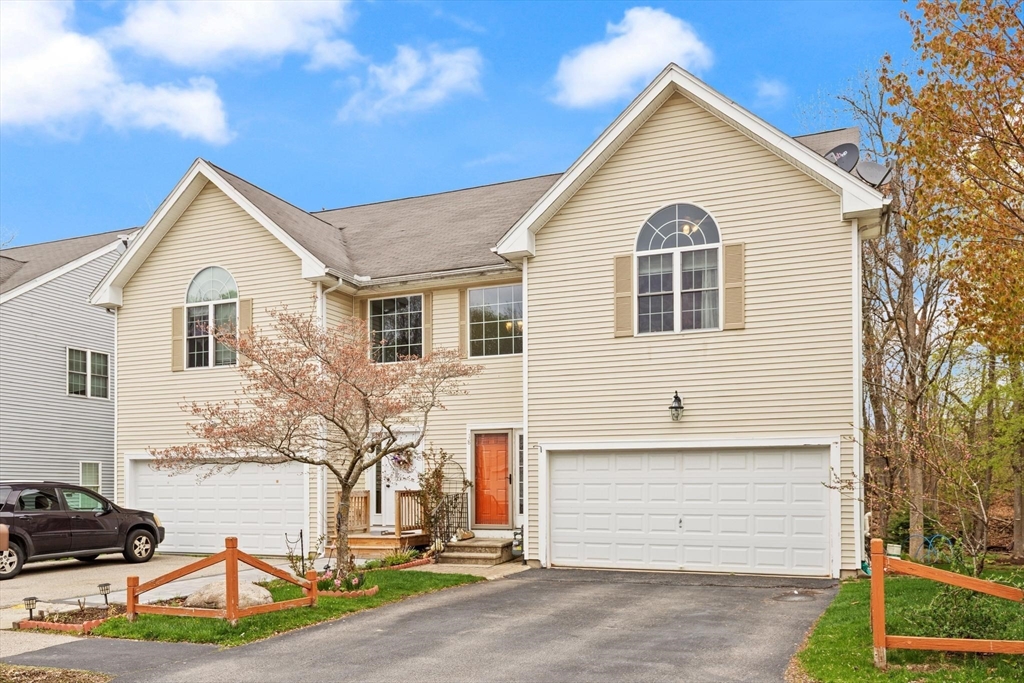 18 Meena Dr, Worcester, Massachusetts 01603