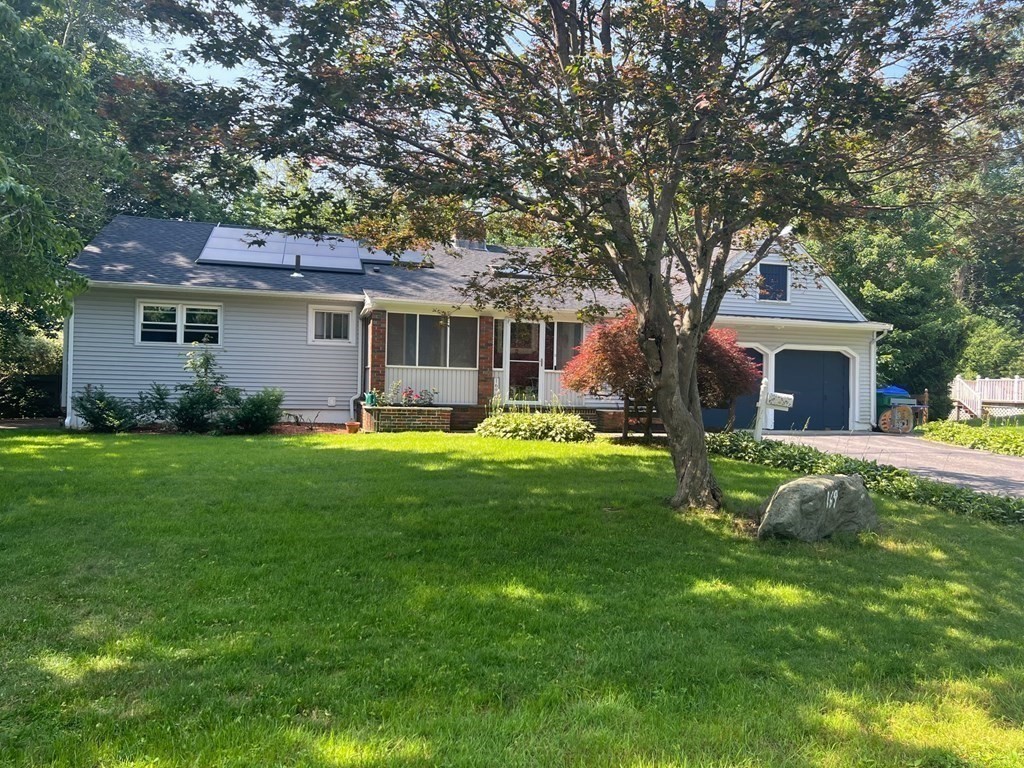 169 Colburn St, Westwood, Massachusetts 02090