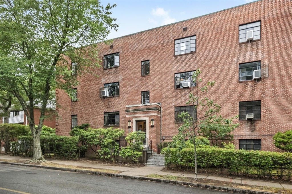 40 Stetson, Brookline, Massachusetts 02446