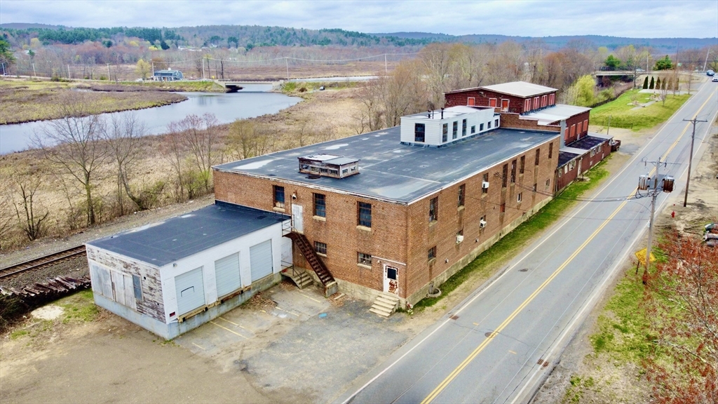 55 Mill St, Brookfield, Massachusetts 01506