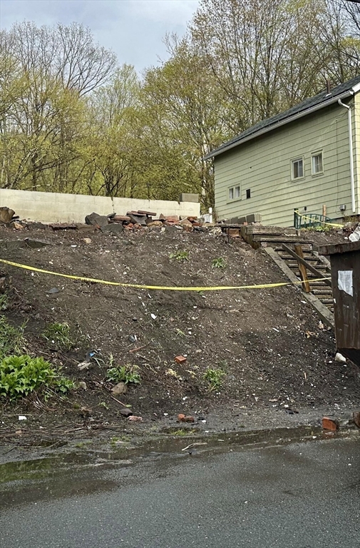 77 Washington St, Greenfield, Massachusetts 01301