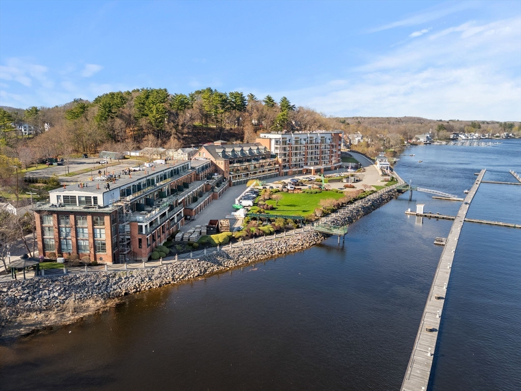 60 Merrimac St, Amesbury, Massachusetts 01913