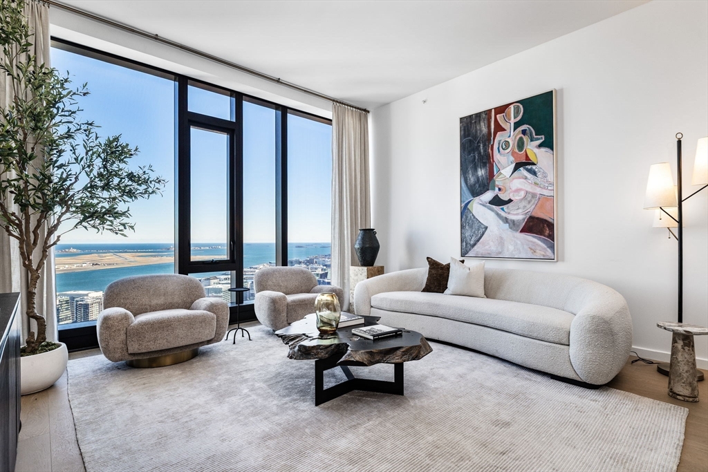 682 Atlantic Ave, Boston, Massachusetts 02111