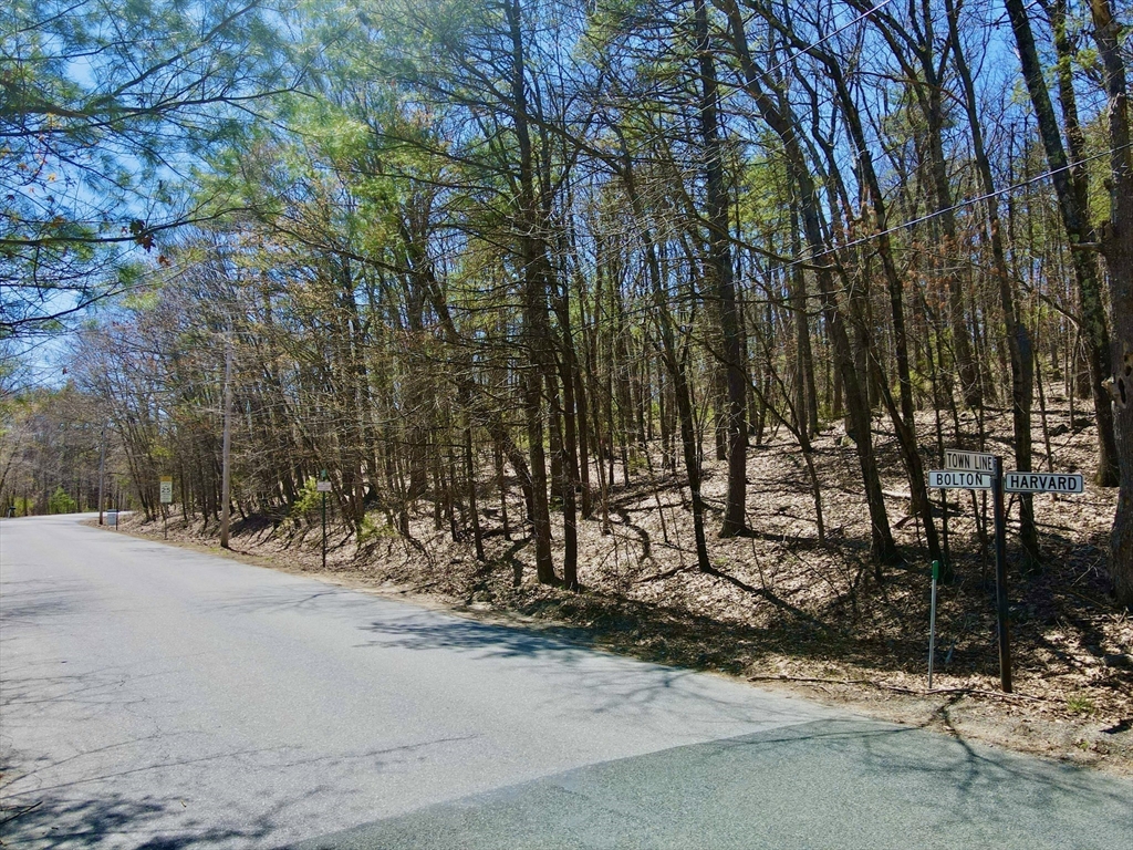 90 Corn Rd, Bolton, Massachusetts 01740