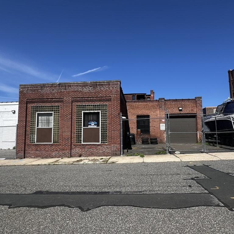 54 Winter St, Springfield, Massachusetts 01103