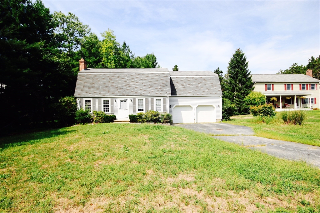 4 Nonset Lane, Westford, Massachusetts 01886