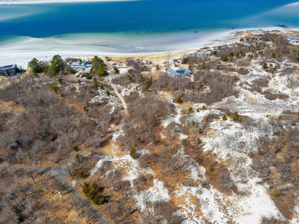 19 Two Penny Ln, Gloucester, Massachusetts 01930