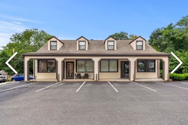 859 Washignton, Easton, Massachusetts 02375