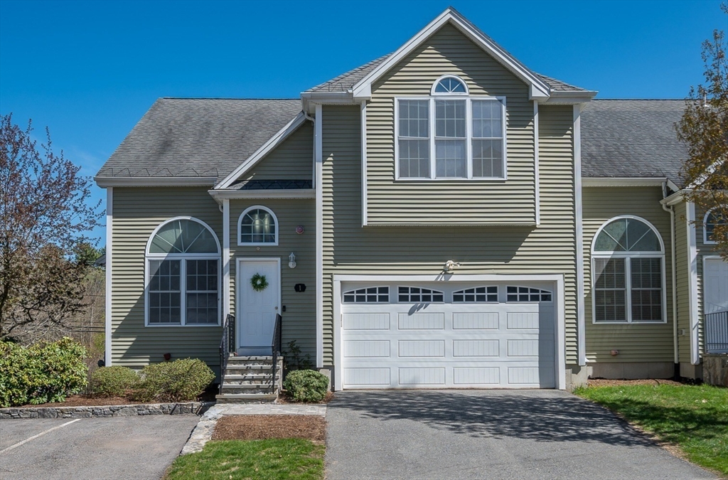 1 Dunia Ln, Northborough, Massachusetts 01532