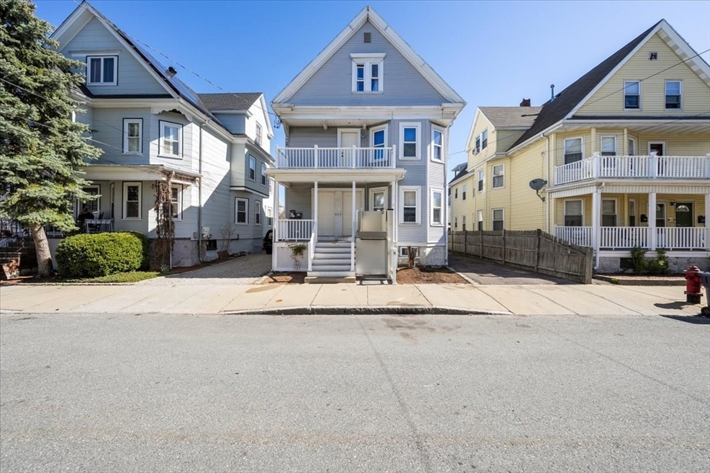 15 Porter St, Everett, Massachusetts 02149