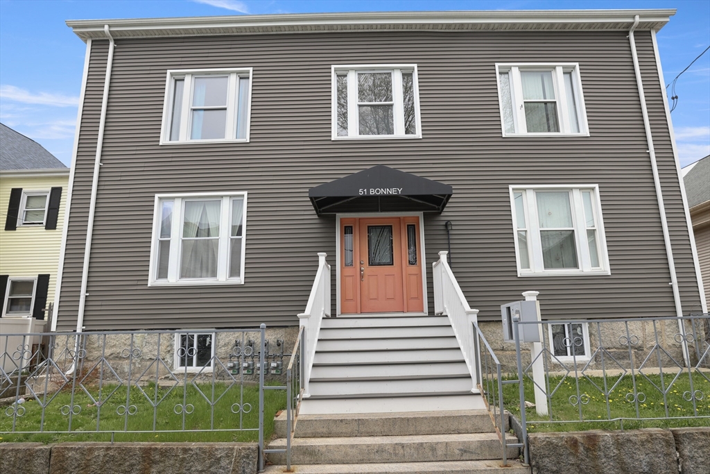 51 Bonney St, New Bedford, Massachusetts 02740