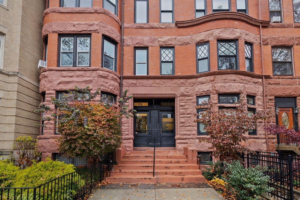 1778 Beacon St, Brookline, Massachusetts 02445