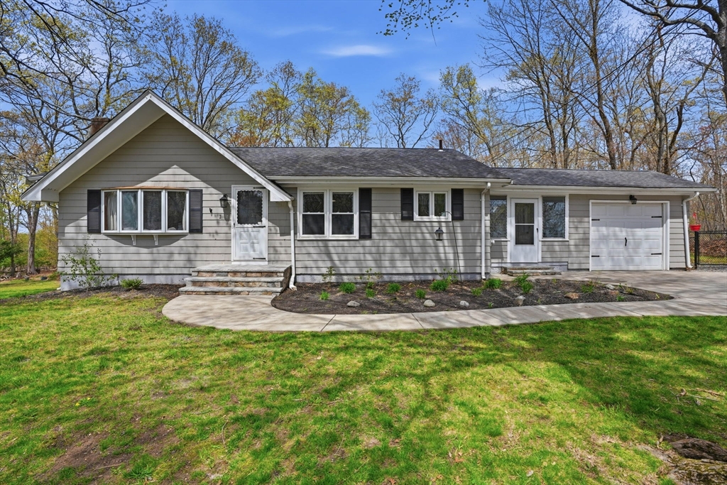 1 Odonnell Dr, Attleboro, Massachusetts 02703