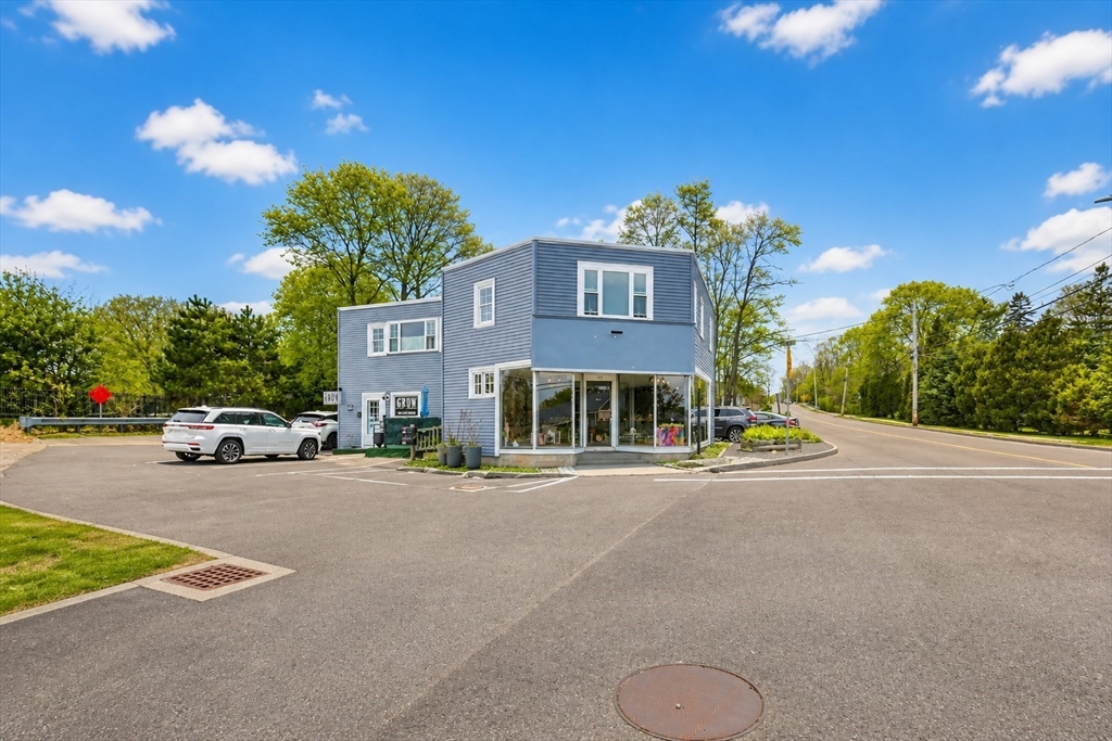 93 Ripley Rd, Cohasset, Massachusetts 02025