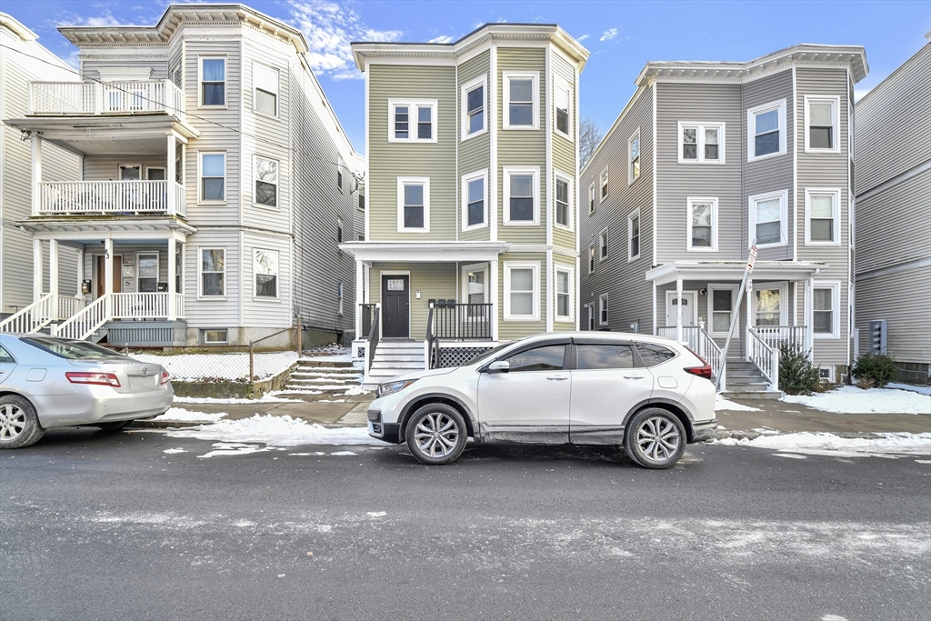 81 Ellington St, Boston, Massachusetts 02121