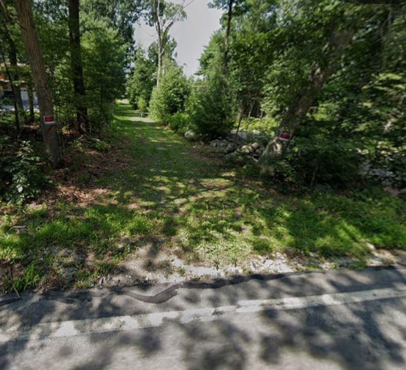 00 Sw Main St, Douglas, Massachusetts 01516