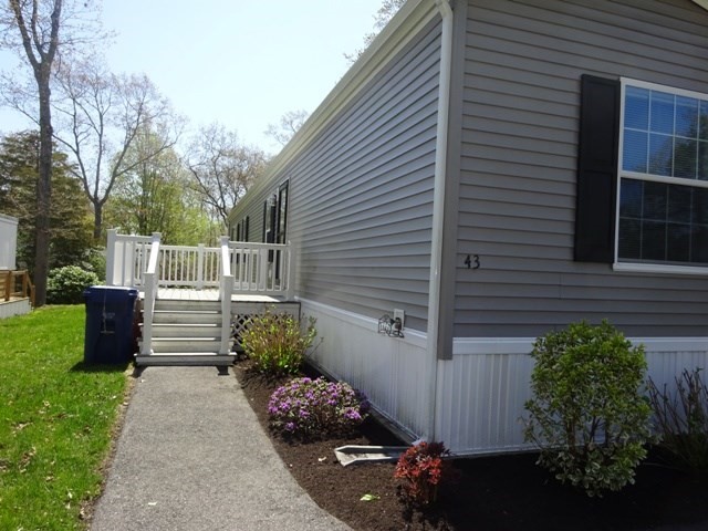 43 Great Hill Drive, Wareham, Massachusetts 02576