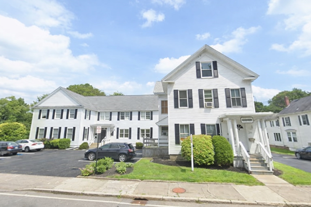 29 South St, Northborough, Massachusetts 01532